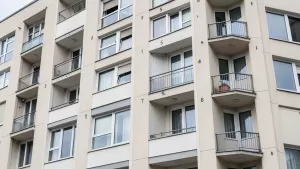 jak sie liczy kondygnacje w bloku