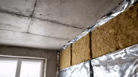 Czym ocieplić strop betonowy