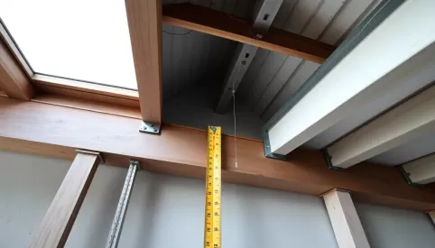 Jaki otwór w stropie na schody