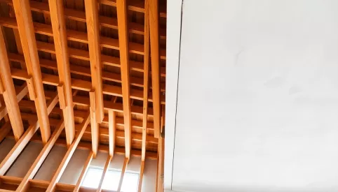 Jaki strop jest tańszy