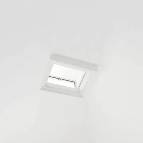 Listwa maskująca do schodów strychowych