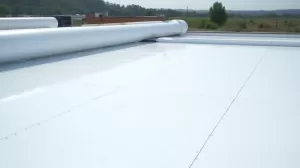 Membrana dachowa PCV montaż cena za m2