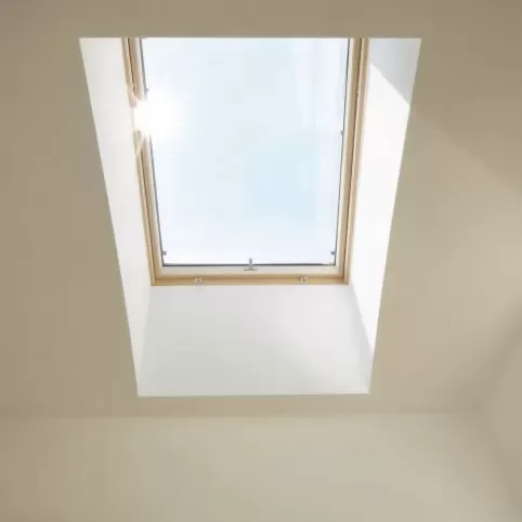 Montaż okna dachowego Roto R7