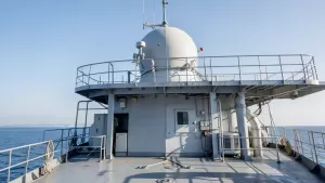 nadbudówka na pokładzie statku