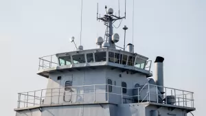 nadbudówka w tylnej części statku