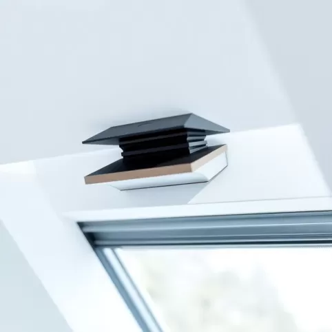 Nawiewnik do okna dachowego