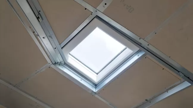 obróbka okna dachowego płytą gk cena kb