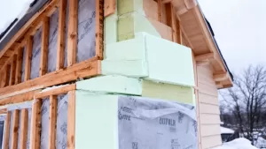 Ocieplenie domu drewnianego od zewnątrz koszty