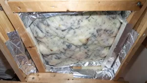 Ocieplenie włazu na strych