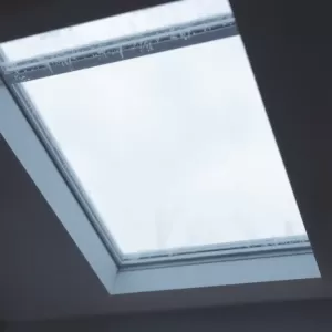 Okna VELUX dachowe tryb zimowy