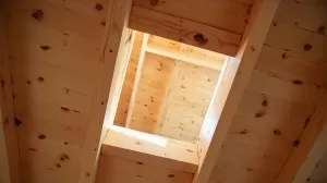 Otwór na schody w stropie