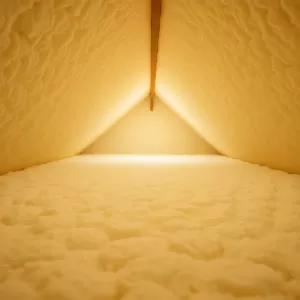 Pianką do ocieplania poddasza