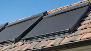 Rolety na okna dachowe zewnętrzne