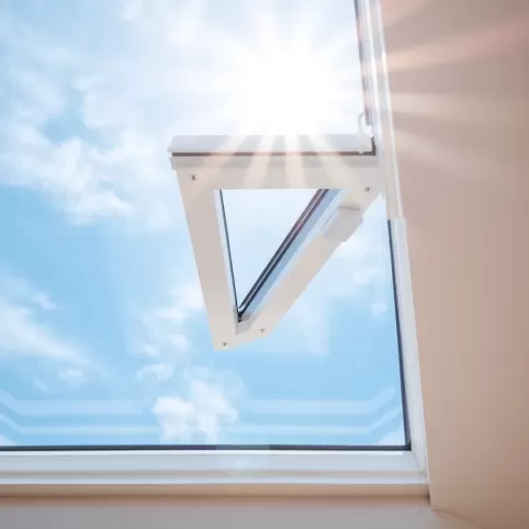 Wentylacja okna dachowego
