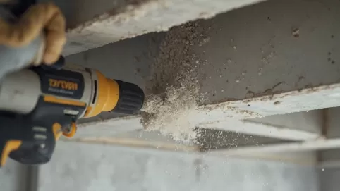 Wiercenie w stropie teriva