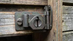 Zamek do schodów strychowych metalowy