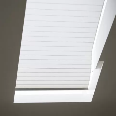 Zasłony na okna dachowe VELUX