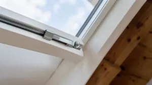 Zatrzask do okna dachowego VELUX