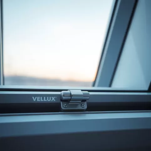 Zatrzask do okna dachowego VELUX