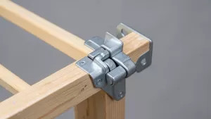 Zawiasy do schodów strychowych